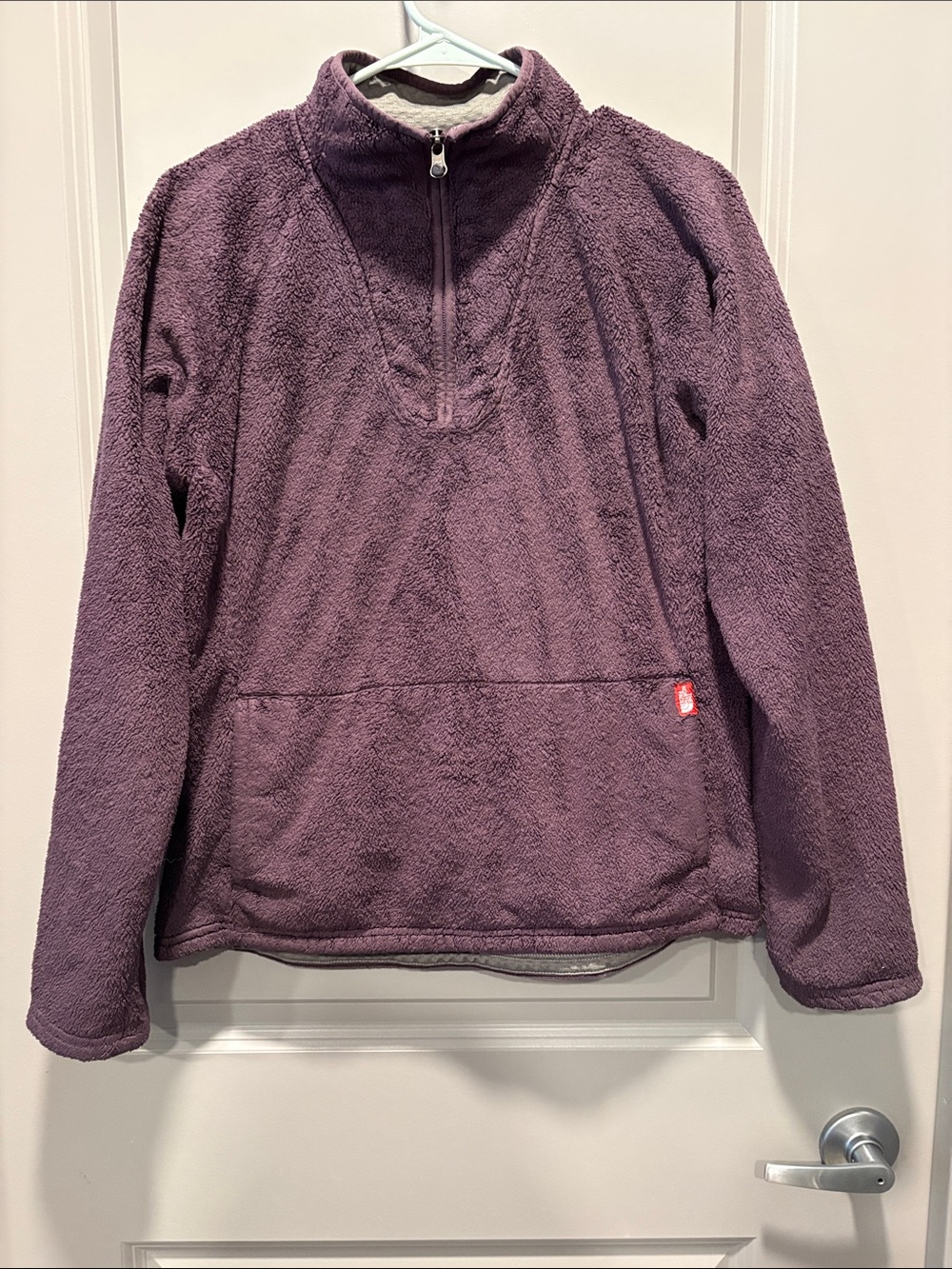 The North Face Deep Plum Sherpa Fleece Quarter Zip Pullover Kangaroo Pocket L